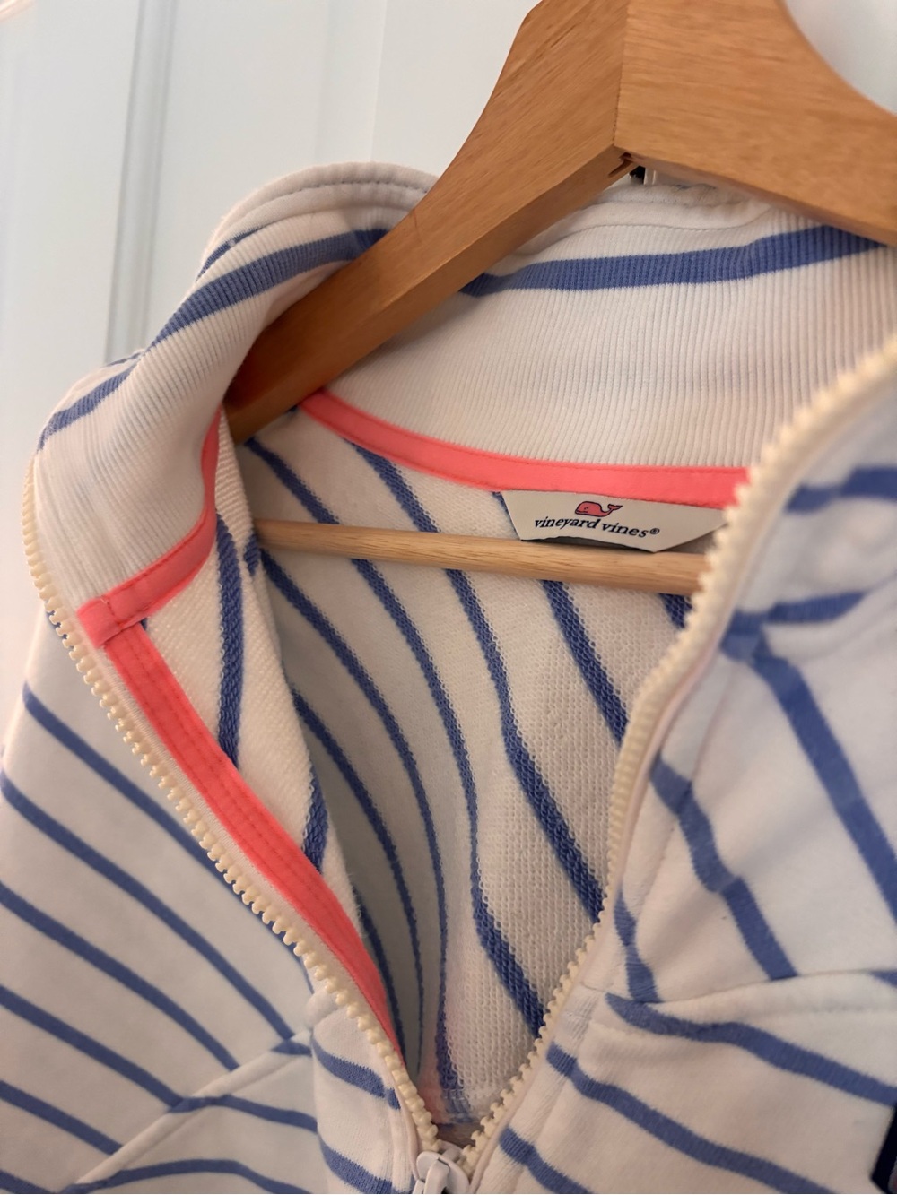Vineyard Vines White Pullover with Light Blue Stripes Quarter-Zip - Picture 5 of 8